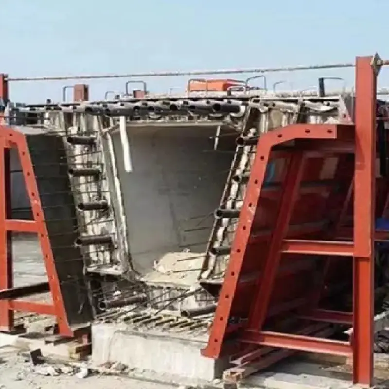 Bekisting Kotak Girder